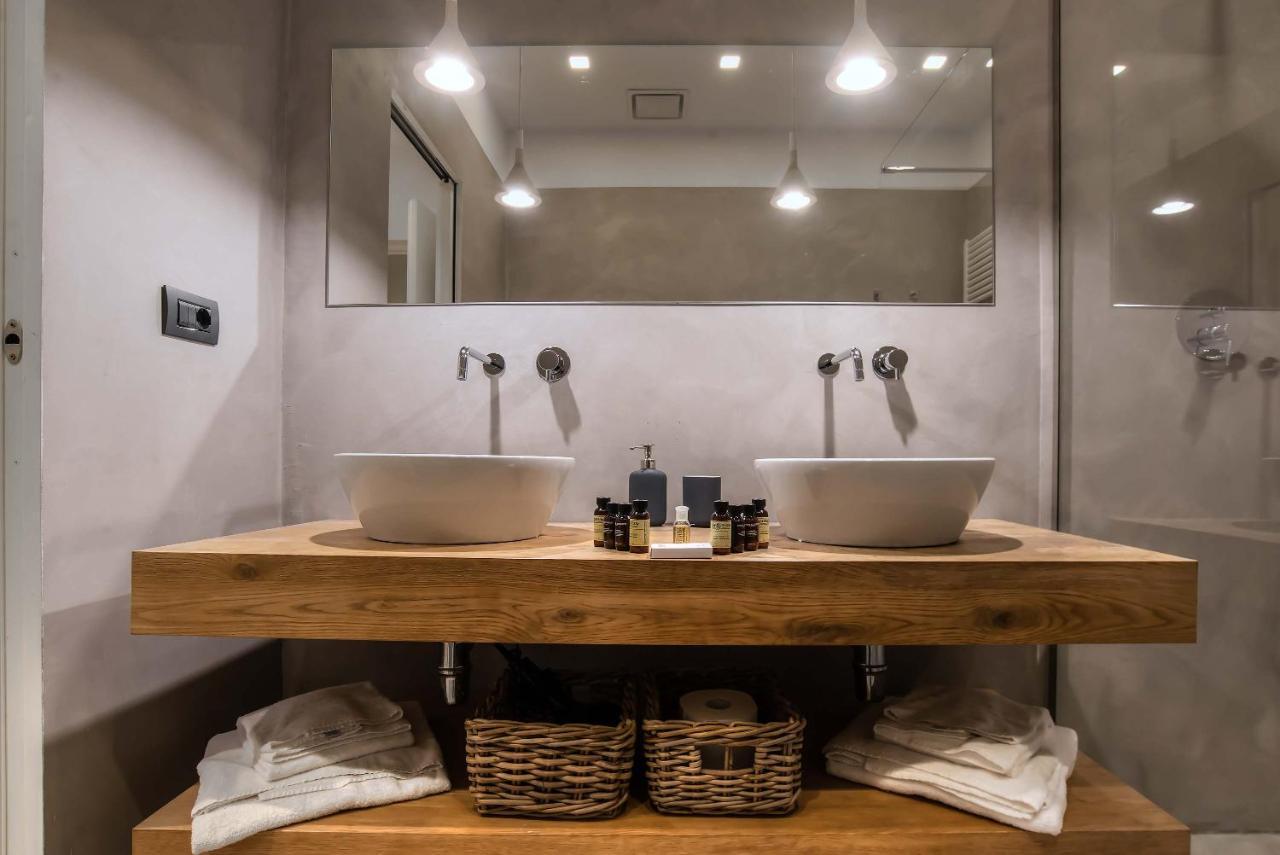 The Charm Of Santa Croce Appartement Florence Buitenkant foto